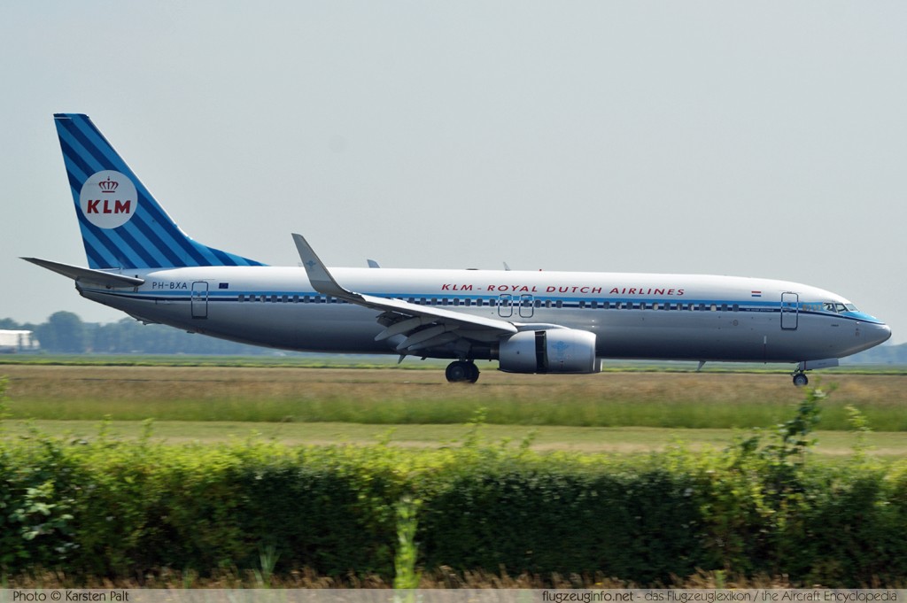 Boeing 737-8K2 (wl) KLM - Royal Dutch Airlines PH-BXA 29131 / 198 Amsterdam-Schiphol (EHAM / AMS) 2010-06-28 � Karsten Palt, ID 3713 Boeing 737-8K2 (wl) KLM - Royal Dutch Airlines PH-BXA 29131 / 198 Amsterdam-Schiphol (EHAM / AMS) 2010-06-28 � Karsten Palt, ID 3713