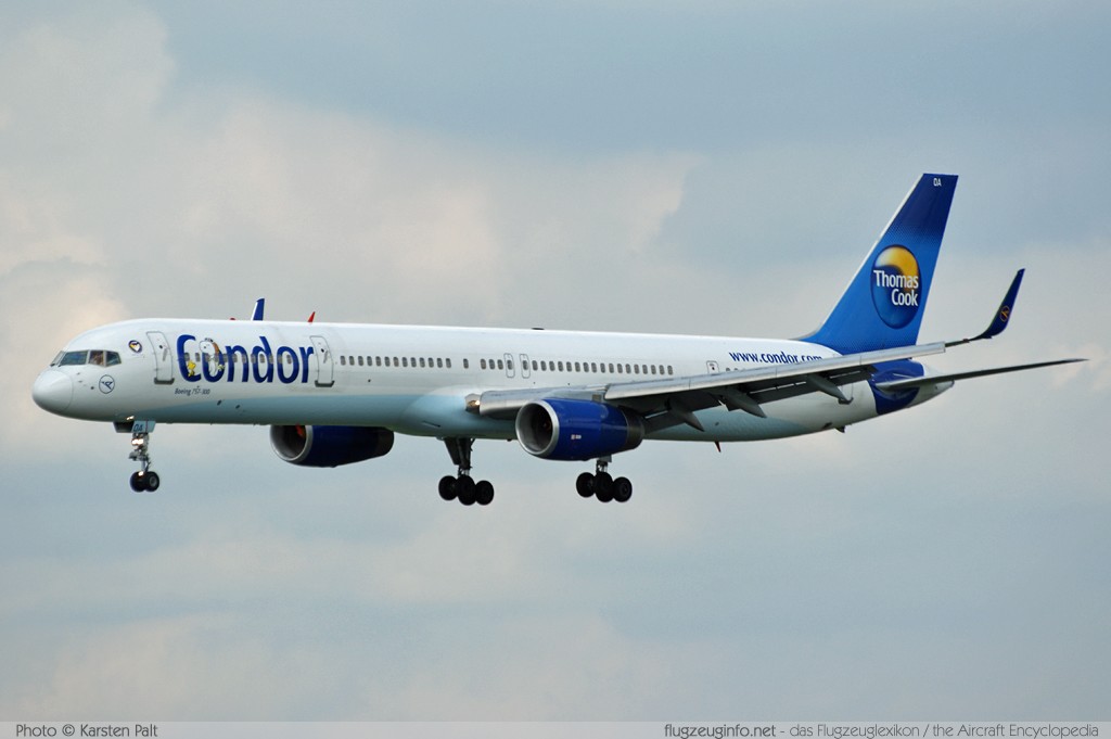 Boeing 757-330 (wl) Condor D-ABOA 29016 / 804 Düsseldorf International (EDDL / DUS) 2010-08-21 � Karsten Palt, ID 4035 Boeing 757-330 (wl) Condor D-ABOA 29016 / 804 Düsseldorf International (EDDL / DUS) 2010-08-21 � Karsten Palt, ID 4035