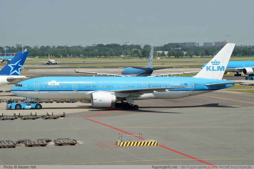 Boeing 777-206ER KLM - Royal Dutch Airlines PH-BQH 32705 / 493 Amsterdam-Schiphol (EHAM / AMS) 2010-06-28 � Karsten Palt, ID 3734 Boeing 777-206ER KLM - Royal Dutch Airlines PH-BQH 32705 / 493 Amsterdam-Schiphol (EHAM / AMS) 2010-06-28 � Karsten Palt, ID 3734