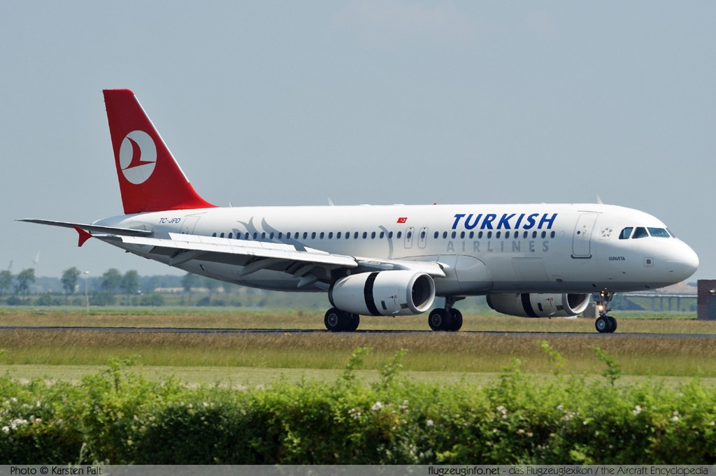 Airbus A320-232 Turkish Airlines TC-JPD 2934 Amsterdam-Schiphol (EHAM / AMS) 2010-06-28 � Karsten Palt, ID 3748 Airbus A320-232 Turkish Airlines TC-JPD 2934 Amsterdam-Schiphol (EHAM / AMS) 2010-06-28 � Karsten Palt, ID 3748