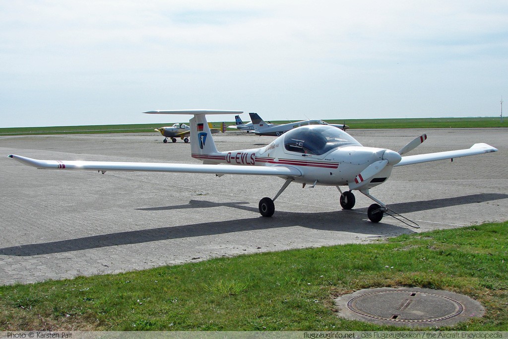 Diamond DA20A-1 Katana Motorfluggruppe WHV-Friesland D-EVLS 10244 Wilhelmshaven-Mariensiel (EDWI / WVN) 2007-04-13 � Karsten Palt, ID 244 Diamond DA20A-1 Katana Motorfluggruppe WHV-Friesland D-EVLS 10244 Wilhelmshaven-Mariensiel (EDWI / WVN) 2007-04-13 � Karsten Palt, ID 244