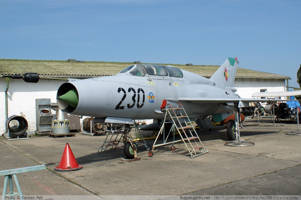 Mikoyan Gurevich MiG-21US NVA - LSK/LV 230 04685134 Flugplatzmuseum Peenemünde Peenemünde (EDCP / PEF) 2009-05-19 ï¿½ Karsten Palt, ID 2164