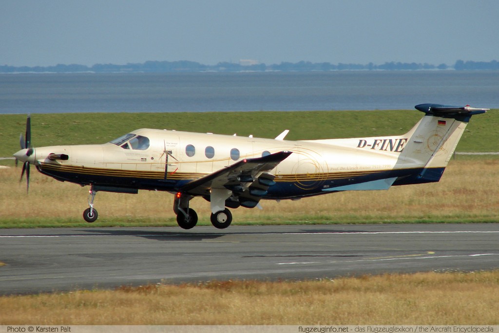 Pilatus PC-12/47 Natenco Windkraftanlagen D-FINE 761 Wilhelmshaven-Mariensiel (EDWI / WVN) 2010-07-27 � Karsten Palt, ID 3771 Pilatus PC-12/47 Natenco Windkraftanlagen D-FINE 761 Wilhelmshaven-Mariensiel (EDWI / WVN) 2010-07-27 � Karsten Palt, ID 3771