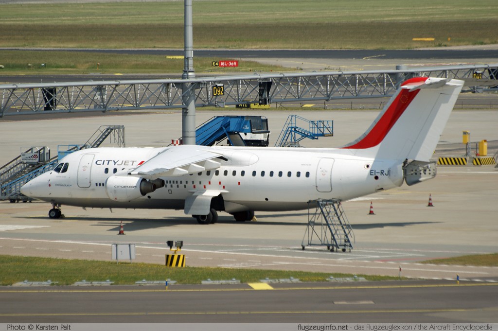 BAe AVRO RJ85 CityJet EI-RJD 2334 Amsterdam-Schiphol (EHAM / AMS) 2010-06-28 � Karsten Palt, ID 3756 BAe AVRO RJ85 CityJet EI-RJD 2334 Amsterdam-Schiphol (EHAM / AMS) 2010-06-28 � Karsten Palt, ID 3756