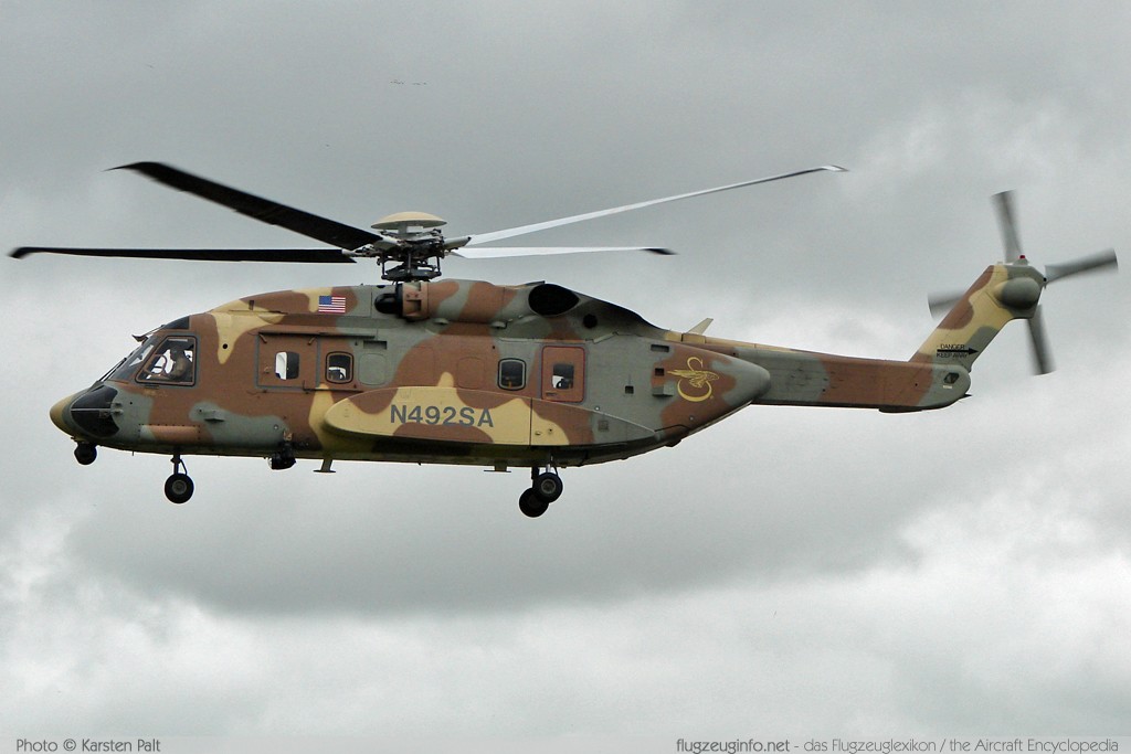 s92_sikorskyaircraft_n492sa_065_edwi08.jpg