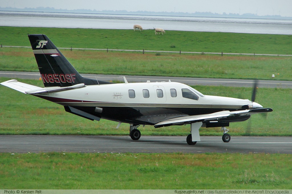 SOCATA TBM850 N850SF 495 Wilhelmshaven-Mariensiel (EDWI / WVN) 2011-08-18 � Karsten Palt, ID 5737 SOCATA TBM850 N850SF 495 Wilhelmshaven-Mariensiel (EDWI / WVN) 2011-08-18 � Karsten Palt, ID 5737