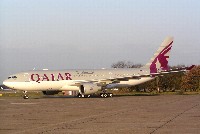 Airbus A330-203 Qatar Amiri Flight A7-HJJ 487  Berlin-Tegel (EDDT / TXL) 2008-04-22, Photo by: Mike Vallentin