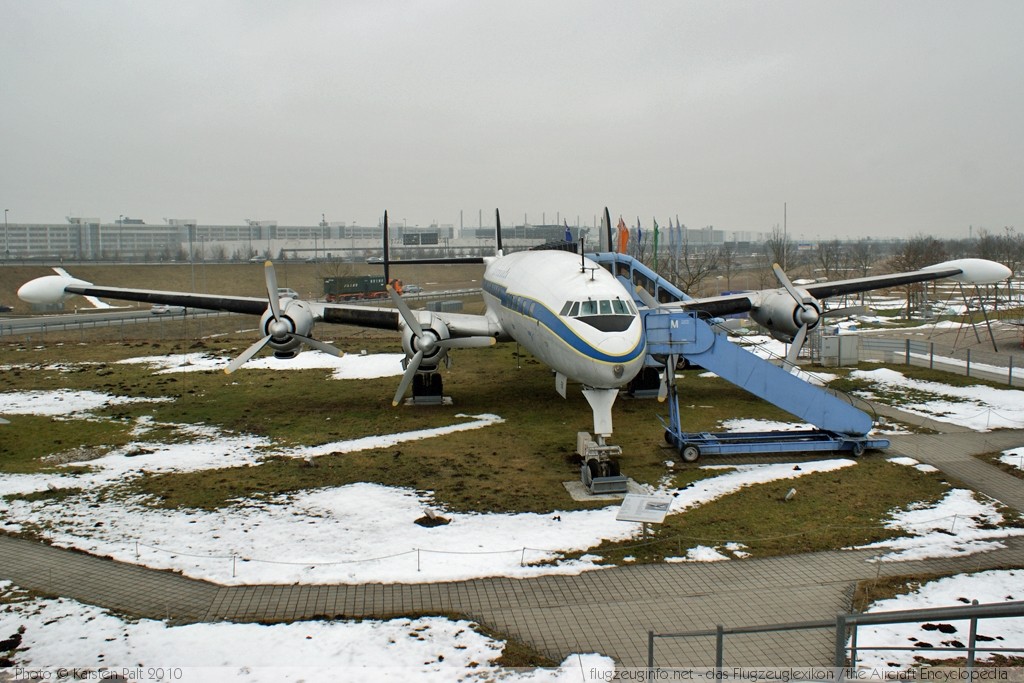 Lockheed L-1049G Super Constellation Air Fret F-BHML 1049G-4671 Besucherpark / Visitors Park MUC Munich / München (EDDM / MUC) 2010-02-05 � Karsten Palt, ID 3066 Lockheed L-1049G Super Constellation Air Fret F-BHML 1049G-4671 Besucherpark / Visitors Park MUC Munich / München (EDDM / MUC) 2010-02-05 � Karsten Palt, ID 3066