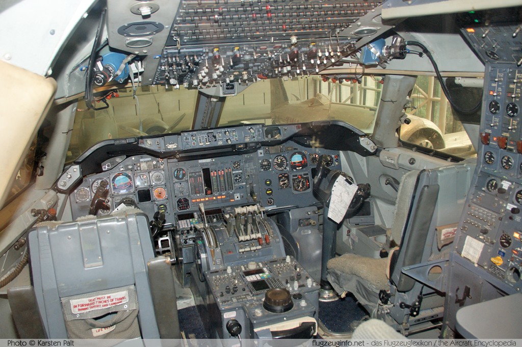 Boeing 747-151 Northwest Airlines N601US 19778 / 27 National Air and Space Museum Washington, DC 2014-05-28 � Karsten Palt, ID 10194 Boeing 747-151 Northwest Airlines N601US 19778 / 27 National Air and Space Museum Washington, DC 2014-05-28 � Karsten Palt, ID 10194
