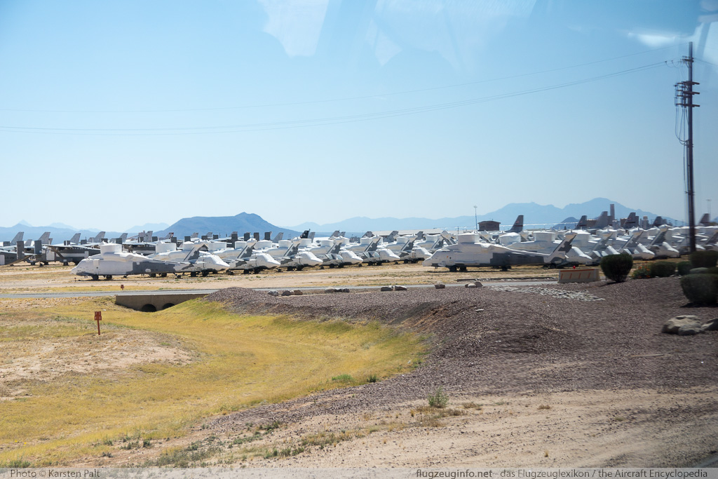 AMARG - Boneyard Tucson, AZ 2015-06-01 � Karsten Palt, ID 11441 AMARG - Boneyard Tucson, AZ 2015-06-01 � Karsten Palt, ID 11441