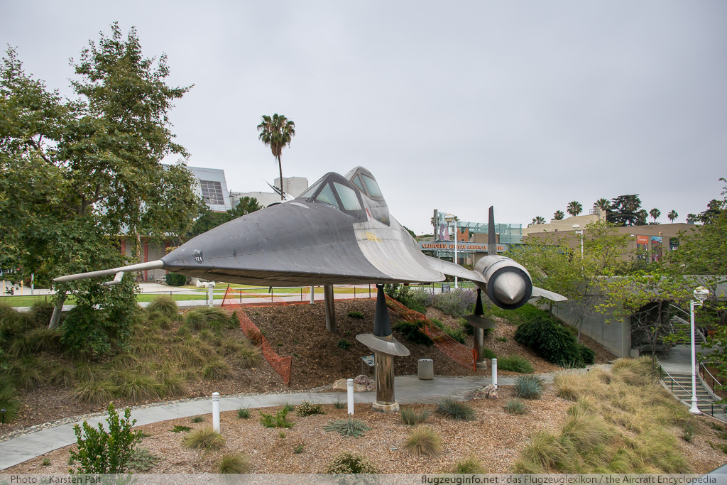 Lockheed A-12 Oxcart United States Air Force (USAF) 60-6927 124 California Science Center Los Angeles, CA 2015-05-31 � Karsten Palt, ID 11233
