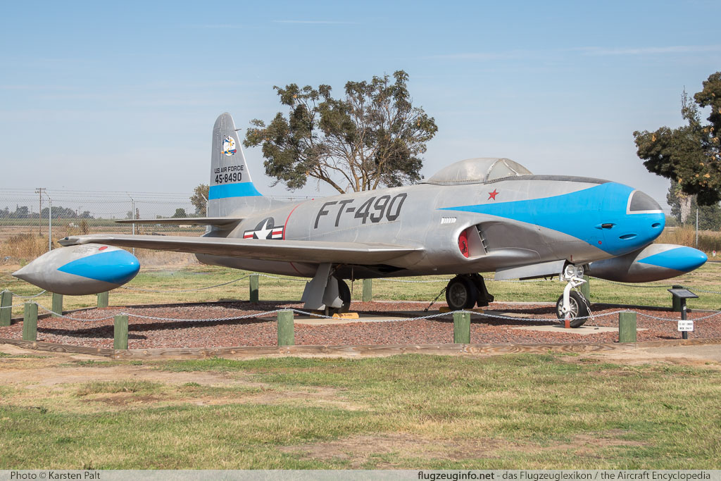 Lockheed P-80B Shooting Star United States Air Force (USAF) 45-8490 080-1704 Castle Air Museum Atwater, CA 2016-10-10 � Karsten Palt, ID 13247 Lockheed P-80B Shooting Star United States Air Force (USAF) 45-8490 080-1704 Castle Air Museum Atwater, CA 2016-10-10 � Karsten Palt, ID 13247