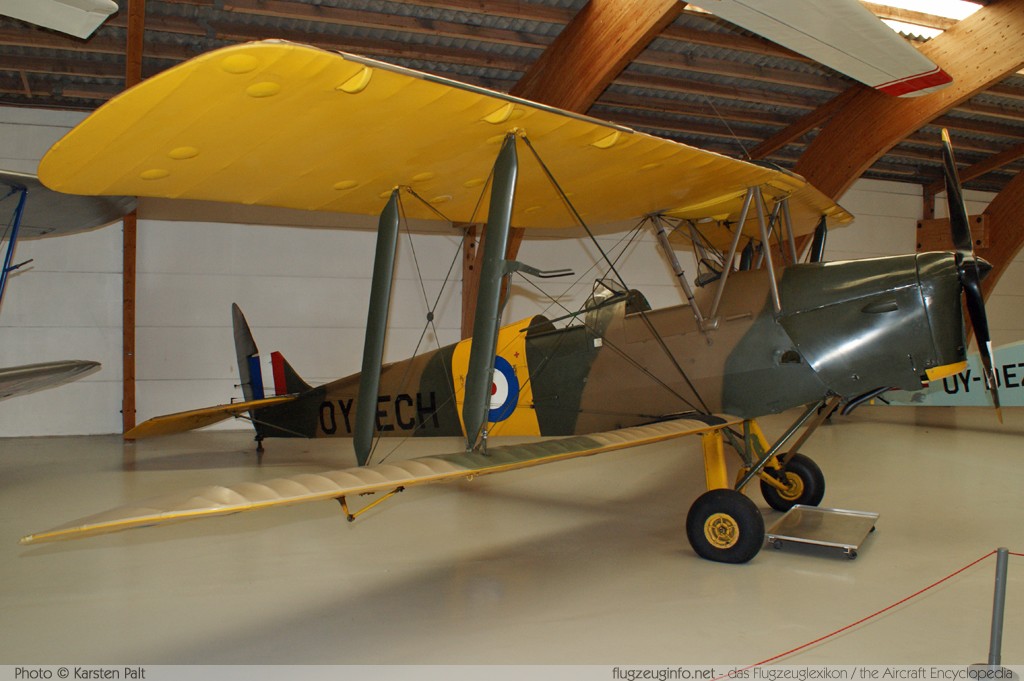 De Havilland DH 82A Tiger Moth II OY-ECH 85234 Danmarks Flymuseum Stauning 2011-06-30 � Karsten Palt, ID 4325 De Havilland DH 82A Tiger Moth II OY-ECH 85234 Danmarks Flymuseum Stauning 2011-06-30 � Karsten Palt, ID 4325