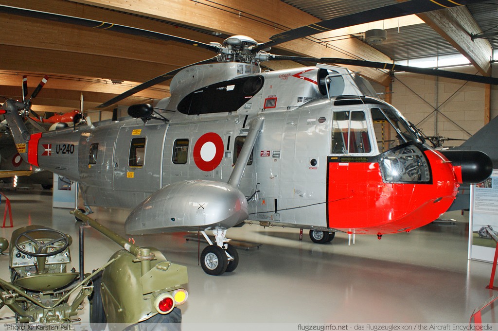 Sikorsky S-61A-1 Royal Danish Air Force U-240 61-240 Danmarks Flymuseum Stauning 2011-06-30 � Karsten Palt, ID 4365 Sikorsky S-61A-1 Royal Danish Air Force U-240 61-240 Danmarks Flymuseum Stauning 2011-06-30 � Karsten Palt, ID 4365