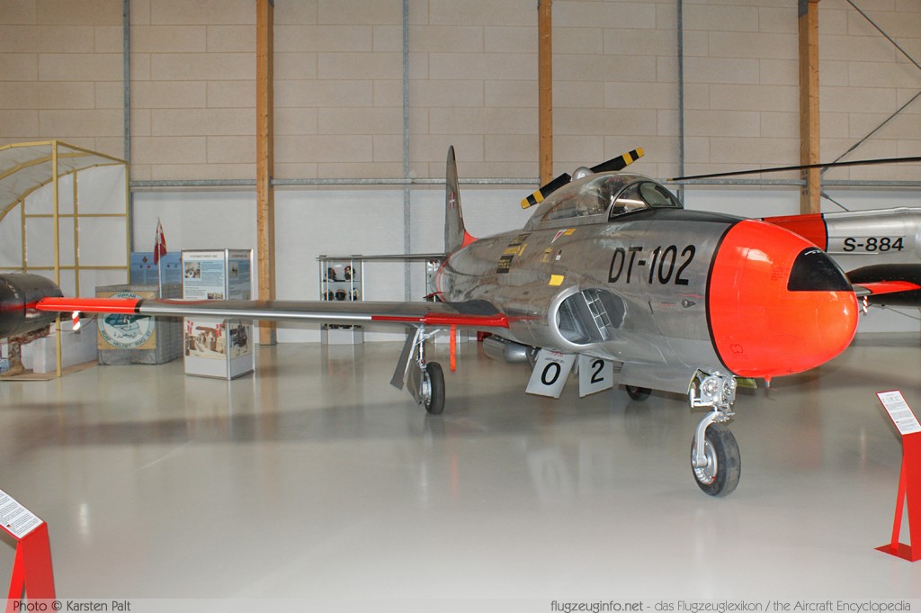 Lockheed T-33A Royal Danish Air Force DT-102 580-6886 Danmarks Flymuseum Stauning 2011-06-30 � Karsten Palt, ID 4369 Lockheed T-33A Royal Danish Air Force DT-102 580-6886 Danmarks Flymuseum Stauning 2011-06-30 � Karsten Palt, ID 4369