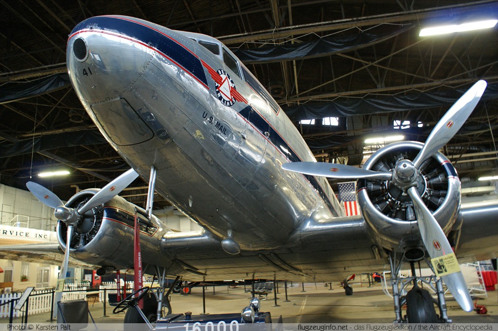 Douglas DC-3G202A Delta Air Lines NC28341 3278 Delta Air Transport Heritage Museum Atlanta, Georgia / USA 2012-01-12 � Karsten Palt, ID 4376 Douglas DC-3G202A Delta Air Lines NC28341 3278 Delta Air Transport Heritage Museum Atlanta, Georgia / USA 2012-01-12 � Karsten Palt, ID 4376