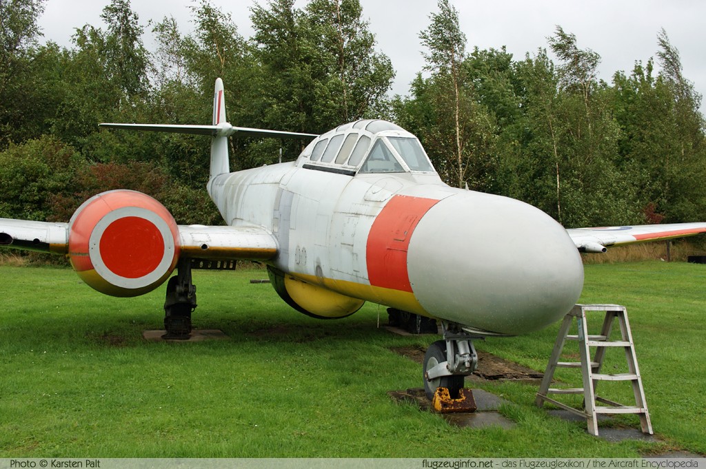 Gloster Meteor TT.20 Royal Air Force WM224 East Midlands Airport Aeropark Castle Donington 2013-09-19 � Karsten Palt, ID 7670 Gloster Meteor TT.20 Royal Air Force WM224 East Midlands Airport Aeropark Castle Donington 2013-09-19 � Karsten Palt, ID 7670
