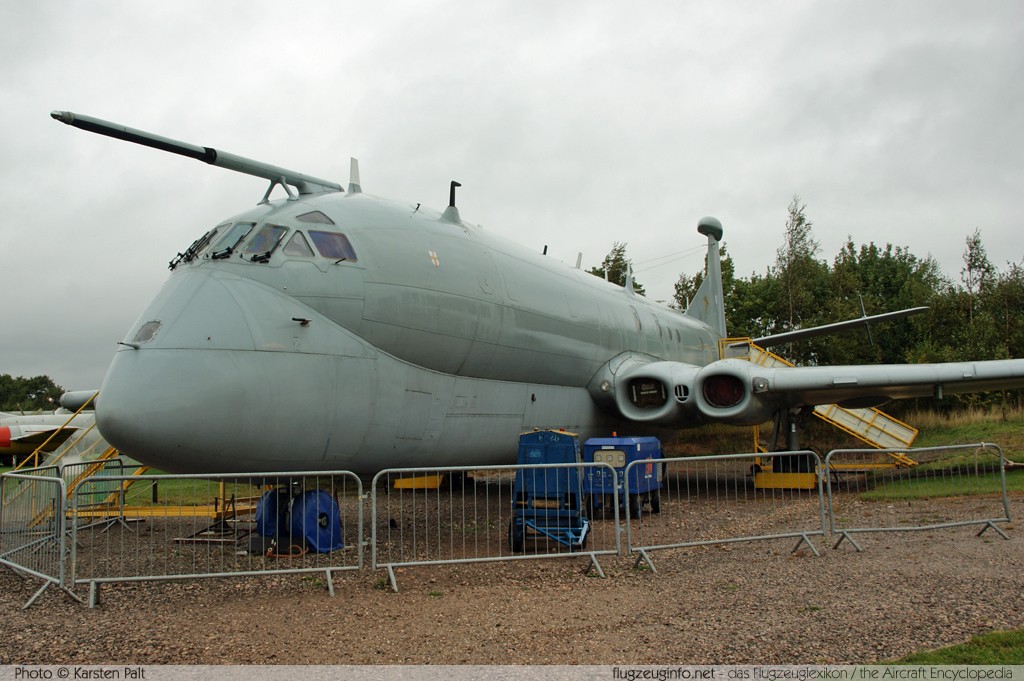 BAe Nimrod R Mk.1 Royal Air Force XW664 East Midlands Airport Aeropark Castle Donington 2013-09-19 � Karsten Palt, ID 7671 BAe Nimrod R Mk.1 Royal Air Force XW664 East Midlands Airport Aeropark Castle Donington 2013-09-19 � Karsten Palt, ID 7671