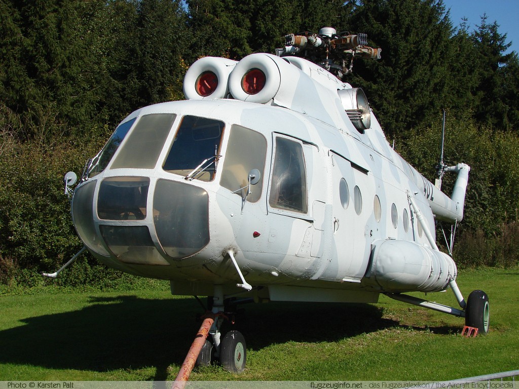 Mil Mi-9 German Army Aviation / Heer 93+95 340002 Flugausstellung L.+P. Junior Hermeskeil 2008-09-27 � Karsten Palt, ID 1445 Mil Mi-9 German Army Aviation / Heer 93+95 340002 Flugausstellung L.+P. Junior Hermeskeil 2008-09-27 � Karsten Palt, ID 1445