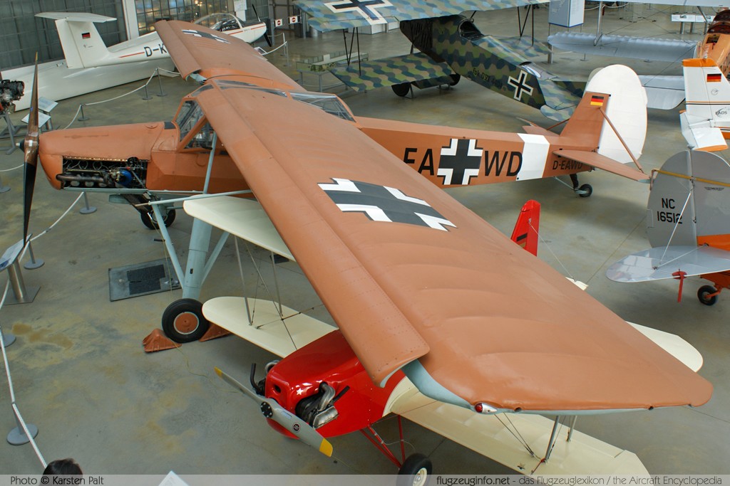 Fieseler Fi 156C-3 Trop Storch D-EAWD 2072 Flugwerft Schleißheim Oberschleißheim (EDNX) 2010-01-31 � Karsten Palt, ID 3211 Fieseler Fi 156C-3 Trop Storch D-EAWD 2072 Flugwerft Schleißheim Oberschleißheim (EDNX) 2010-01-31 � Karsten Palt, ID 3211