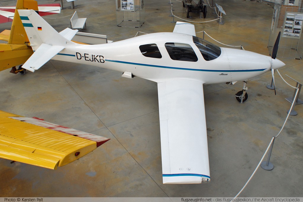 Lancair International Lancair IV D-EJKB Flugwerft Schleißheim Oberschleißheim (EDNX) 2010-01-31 � Karsten Palt, ID 3221 Lancair International Lancair IV D-EJKB Flugwerft Schleißheim Oberschleißheim (EDNX) 2010-01-31 � Karsten Palt, ID 3221