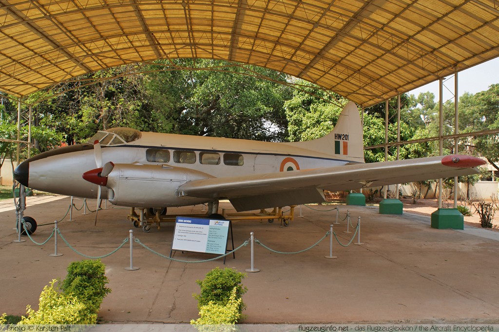De Havilland DH 104 Devon C1 Indian Air Force HW-201 04074 HAL Heritage Centre & Aerospace Museum Bangalore 2012-03-26 � Karsten Palt, ID 4505 De Havilland DH 104 Devon C1 Indian Air Force HW-201 04074 HAL Heritage Centre & Aerospace Museum Bangalore 2012-03-26 � Karsten Palt, ID 4505