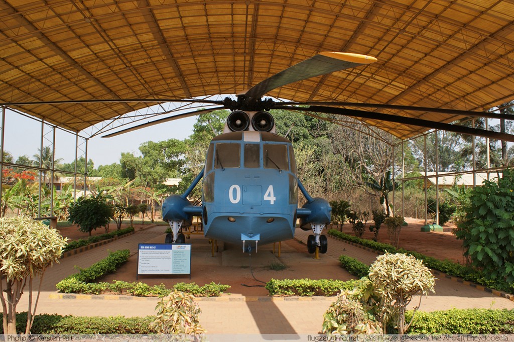Westland Sea King Mk42 Indian Navy IN-504 WA736 HAL Heritage Centre & Aerospace Museum Bangalore 2012-03-26 � Karsten Palt, ID 4526 Westland Sea King Mk42 Indian Navy IN-504 WA736 HAL Heritage Centre & Aerospace Museum Bangalore 2012-03-26 � Karsten Palt, ID 4526