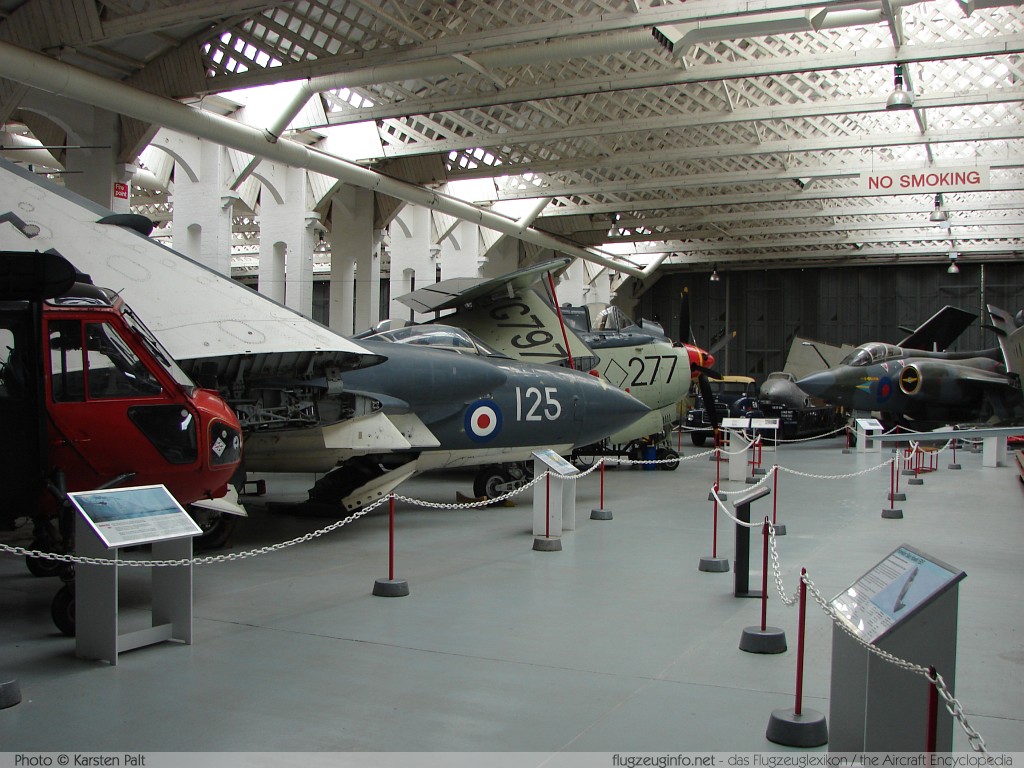      Imperial War Museum Duxford Aerodrome (EGSU / QFO) 2008-07-16 � Karsten Palt, ID 1317