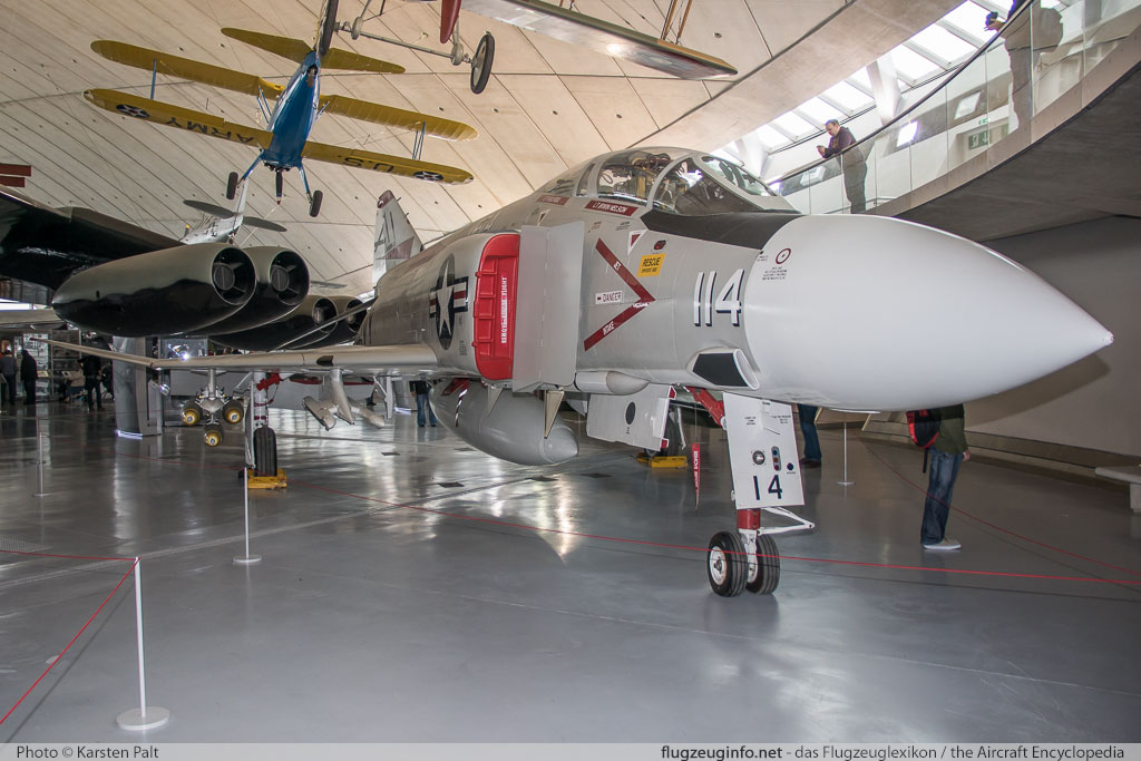 McDonnell F-4J Phantom II United States Navy 155529 2746 Imperial War Museum Duxford Aerodrome (EGSU / QFO) 2016-07-10 � Karsten Palt, ID 13110