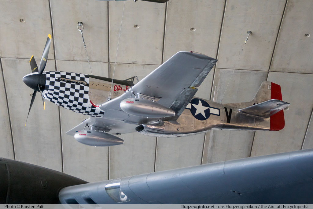 North American P-51D Mustang 44-73979 122-40519 Imperial War Museum Duxford Aerodrome (EGSU / QFO) 2016-07-10 � Karsten Palt, ID 13119 North American P-51D Mustang 44-73979 122-40519 Imperial War Museum Duxford Aerodrome (EGSU / QFO) 2016-07-10 � Karsten Palt, ID 13119