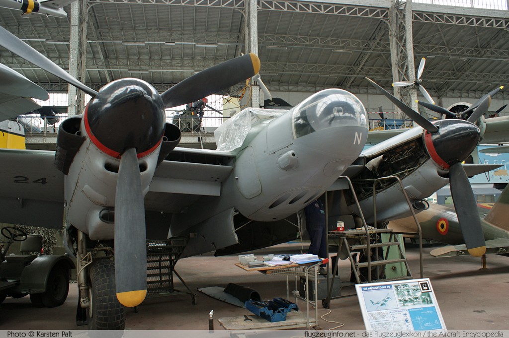 De Havilland DH 98 Mosquito NF.30 Royal Air Force RK952 984597 Koninklijk Legermuseum Brussel 2013-04-01 � Karsten Palt, ID 6518 De Havilland DH 98 Mosquito NF.30 Royal Air Force RK952 984597 Koninklijk Legermuseum Brussel 2013-04-01 � Karsten Palt, ID 6518