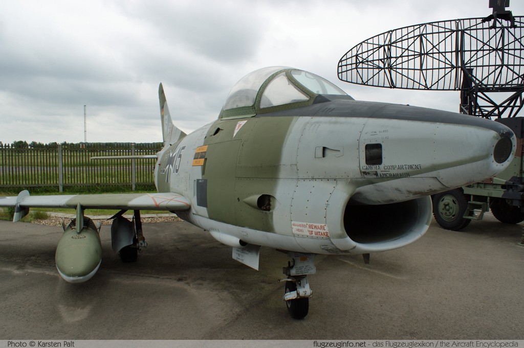 Aeritalia / Fiat G.91R/3 German Air Force / Luftwaffe 32+15 D483 Luftwaffenmuseum Berlin - Gatow 2010-06-12 � Karsten Palt, ID 3511 Aeritalia / Fiat G.91R/3 German Air Force / Luftwaffe 32+15 D483 Luftwaffenmuseum Berlin - Gatow 2010-06-12 � Karsten Palt, ID 3511