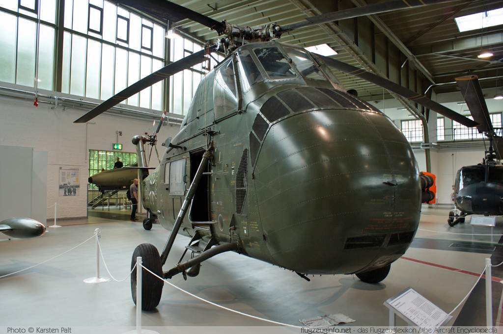 Sikorsky H-34G-II (S-58) German Air Force / Luftwaffe 80+34 58-1099 Luftwaffenmuseum Berlin - Gatow 2010-06-12 � Karsten Palt, ID 3520 Sikorsky H-34G-II (S-58) German Air Force / Luftwaffe 80+34 58-1099 Luftwaffenmuseum Berlin - Gatow 2010-06-12 � Karsten Palt, ID 3520