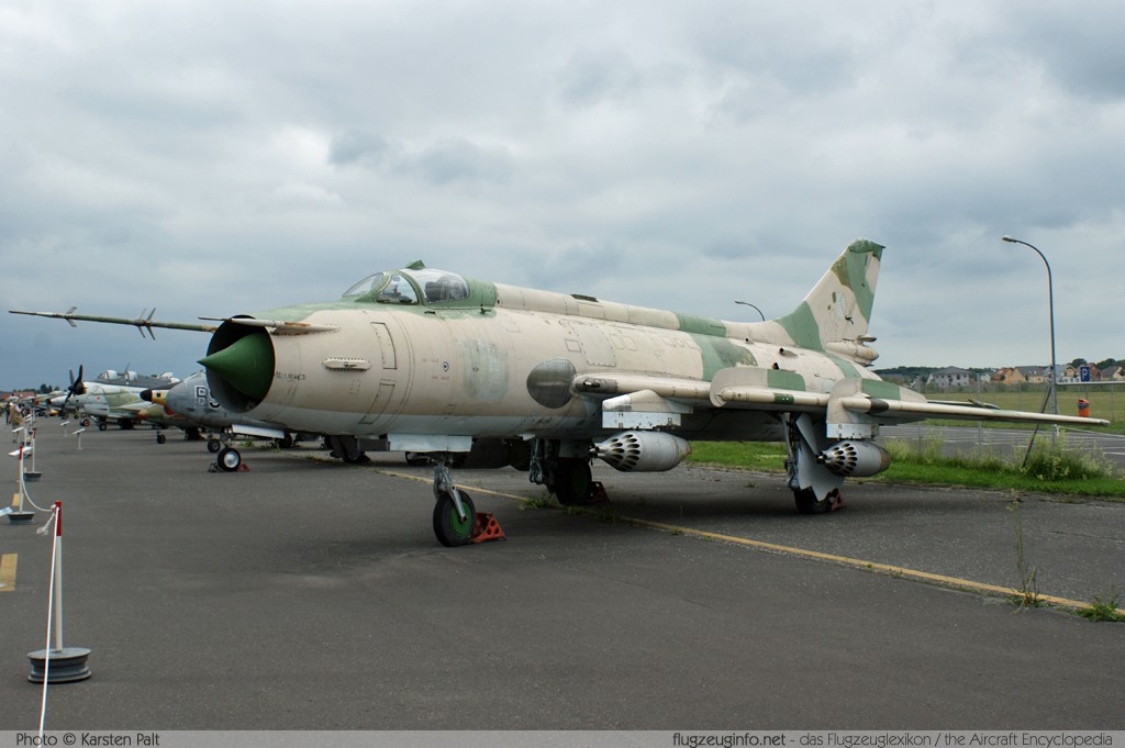Suchoi Su-20 German Air Force / Luftwaffe 98+61 72412 Luftwaffenmuseum Berlin - Gatow 2010-06-12 � Karsten Palt, ID 3590 Suchoi Su-20 German Air Force / Luftwaffe 98+61 72412 Luftwaffenmuseum Berlin - Gatow 2010-06-12 � Karsten Palt, ID 3590