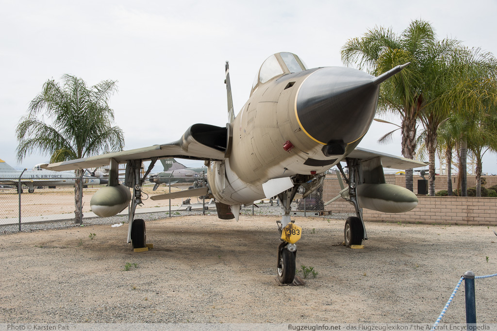 Republic F-105D Thunderchief United States Air Force (USAF) 62-4383 D582 March Field Air Museum Riverside, CA 2015-06-04 � Karsten Palt, ID 11346 Republic F-105D Thunderchief United States Air Force (USAF) 62-4383 D582 March Field Air Museum Riverside, CA 2015-06-04 � Karsten Palt, ID 11346