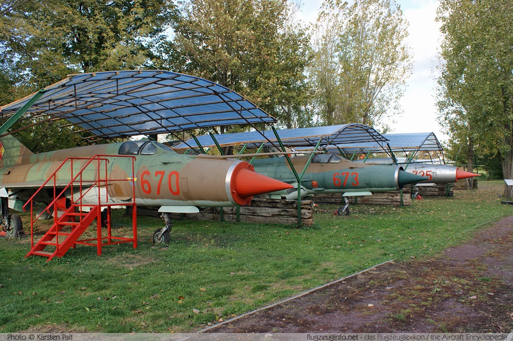 Luftfahrt- und Technik-Museumspark Merseburg 2011-10-08 � Karsten Palt, ID 4419 Luftfahrt- und Technik-Museumspark Merseburg 2011-10-08 � Karsten Palt, ID 4419