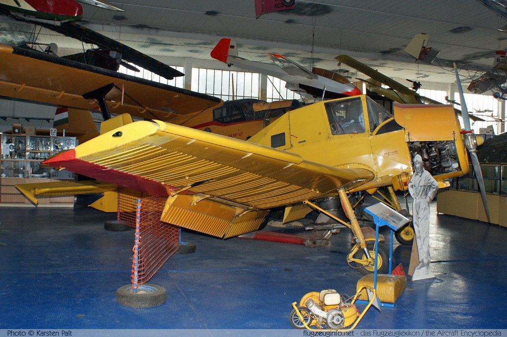 Let Z-37A Cmelak D-ESRF 16-03 Luftfahrt- und Technik-Museumspark Merseburg 2011-10-08 � Karsten Palt, ID 4438 Let Z-37A Cmelak D-ESRF 16-03 Luftfahrt- und Technik-Museumspark Merseburg 2011-10-08 � Karsten Palt, ID 4438