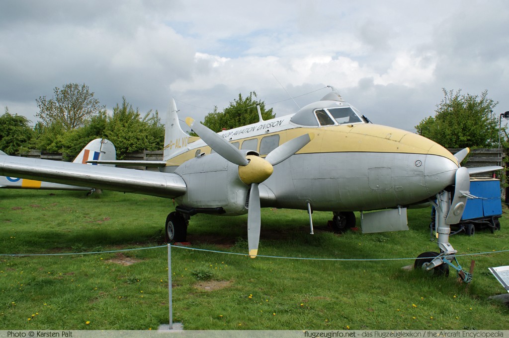 De Havilland DH 104 Dove 2B G-ALCV 042022 Midland Air Museum Coventry 2013-05-17 � Karsten Palt, ID 6841 De Havilland DH 104 Dove 2B G-ALCV 042022 Midland Air Museum Coventry 2013-05-17 � Karsten Palt, ID 6841