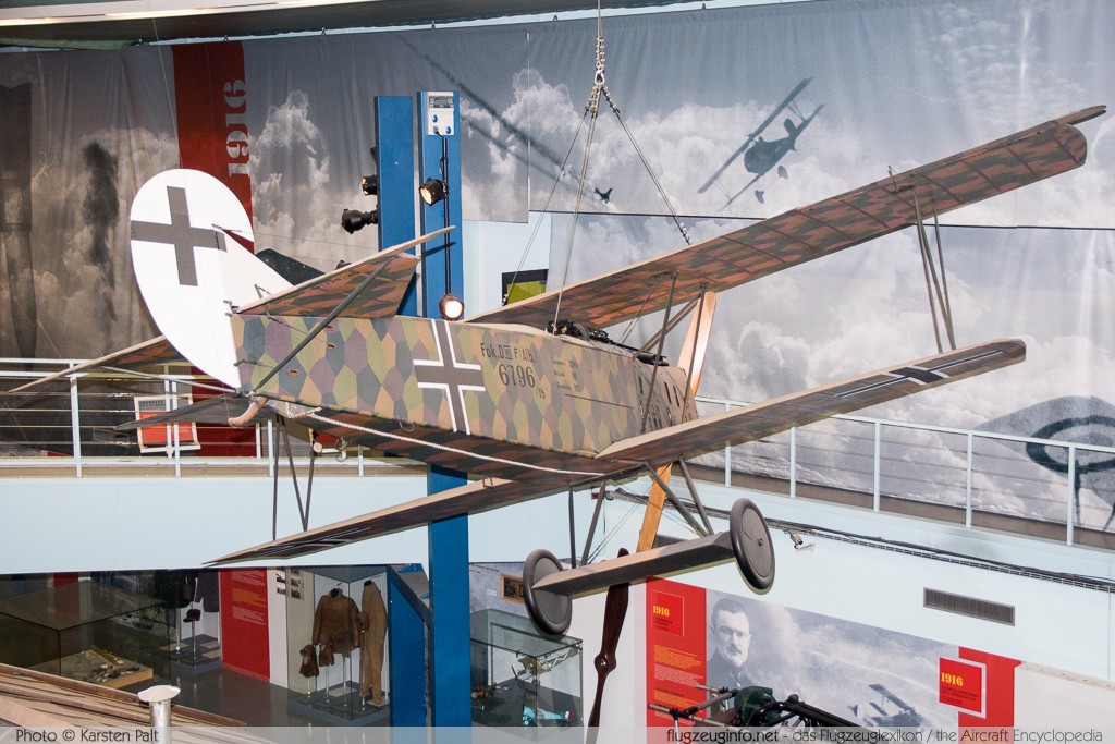 Fokker D.VII F Luftstreitkraefte des Deutschen Kaiserreichs 6796/18 Musee de l Air et de l Espace Paris Le Bourget 2015-04-04 � Karsten Palt, ID 10816 Fokker D.VII F Luftstreitkraefte des Deutschen Kaiserreichs 6796/18 Musee de l Air et de l Espace Paris Le Bourget 2015-04-04 � Karsten Palt, ID 10816
