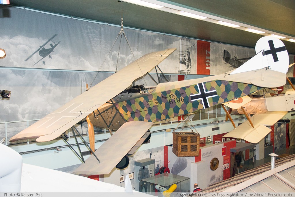 Fokker D.VII F Luftstreitkraefte des Deutschen Kaiserreichs 6796/18  Musee de l Air et de l Espace Paris Le Bourget 2015-04-04 � Karsten Palt, ID 10817