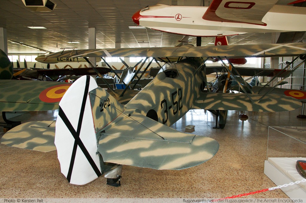 Fiat CR.32 Spanish Air Force C.1-262 262 Museo del Aire Madrid 2014-10-23 � Karsten Palt, ID 10675 Fiat CR.32 Spanish Air Force C.1-262 262 Museo del Aire Madrid 2014-10-23 � Karsten Palt, ID 10675