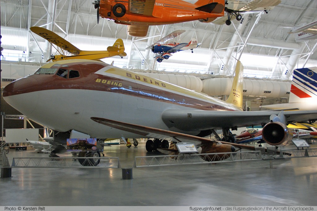 Boeing 367-80B Boeing N70700 17158 NASM Udvar Hazy Center Chantilly, VA 2014-05-28 � Karsten Palt, ID 10228 Boeing 367-80B Boeing N70700 17158 NASM Udvar Hazy Center Chantilly, VA 2014-05-28 � Karsten Palt, ID 10228