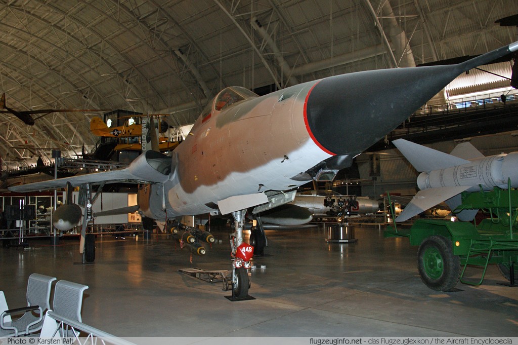 Republic F-105D Thunderchief United States Air Force (USAF) 60-0445 D135 NASM Udvar Hazy Center Chantilly, VA 2014-05-28 � Karsten Palt, ID 10343 Republic F-105D Thunderchief United States Air Force (USAF) 60-0445 D135 NASM Udvar Hazy Center Chantilly, VA 2014-05-28 � Karsten Palt, ID 10343