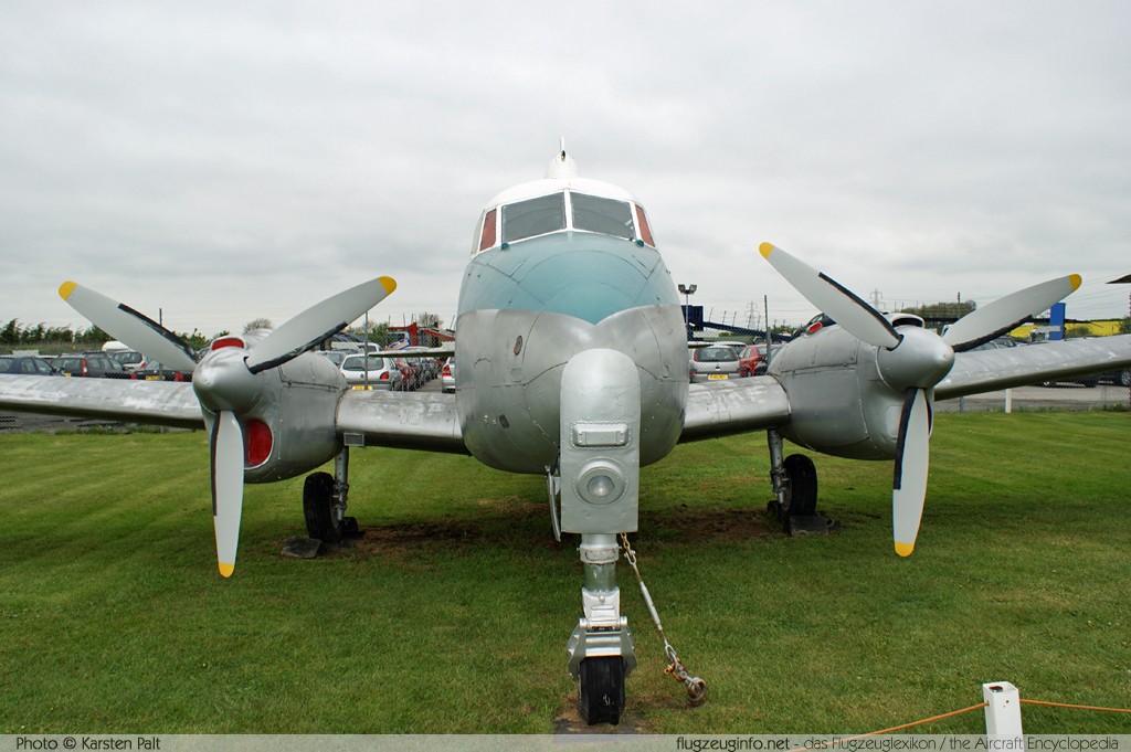 De Havilland DH 104 Dove 1B  G-AHRI 04008 Newark Air Museum Winthorpe, Newark 2013-05-18 � Karsten Palt, ID 6912