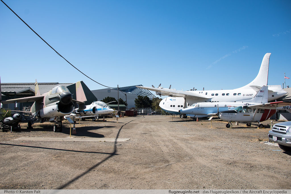 Oakland Aviation Museum Oakland, CA 2016-10-09 � Karsten Palt, ID 13177 Oakland Aviation Museum Oakland, CA 2016-10-09 � Karsten Palt, ID 13177