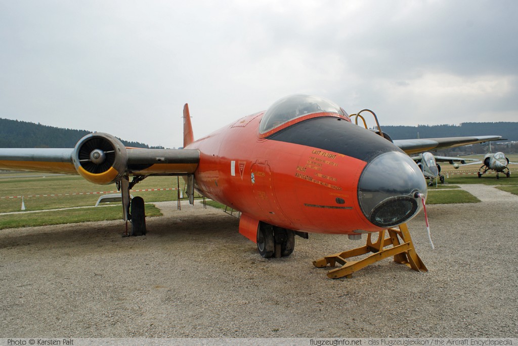 BAC / English Electric Canberra B Mk 2 German Air Force / Luftwaffe 99+34 R3/EA3/6651 Luftfahrtmuseum Manfred Pflumm Schwenningen (EDTS) 2009-04-04 � Karsten Palt, ID 1870 BAC / English Electric Canberra B Mk 2 German Air Force / Luftwaffe 99+34 R3/EA3/6651 Luftfahrtmuseum Manfred Pflumm Schwenningen (EDTS) 2009-04-04 � Karsten Palt, ID 1870