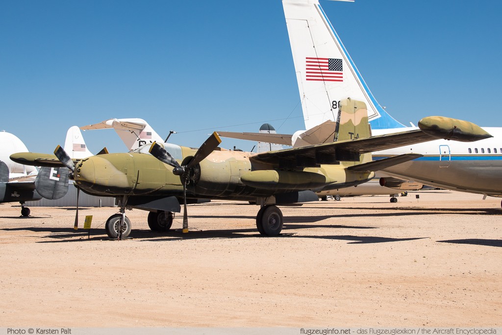 Douglas B-26K Counter Invader United States Air Force (USAF) 64-17653 7091 Pima Air and Space Museum Tucson, AZ 2015-06-03 � Karsten Palt, ID 10986 Douglas B-26K Counter Invader United States Air Force (USAF) 64-17653 7091 Pima Air and Space Museum Tucson, AZ 2015-06-03 � Karsten Palt, ID 10986
