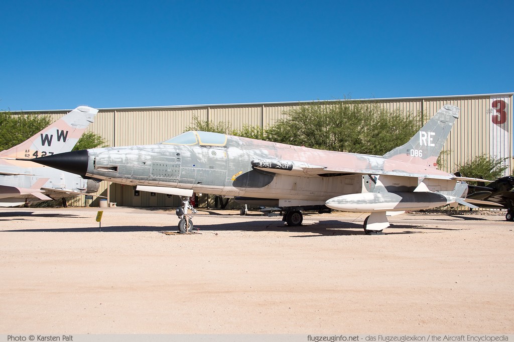 Republic F-105D Thunderchief United States Air Force (USAF) 61-0086 D281 Pima Air and Space Museum Tucson, AZ 2015-06-03 � Karsten Palt, ID 11178 Republic F-105D Thunderchief United States Air Force (USAF) 61-0086 D281 Pima Air and Space Museum Tucson, AZ 2015-06-03 � Karsten Palt, ID 11178