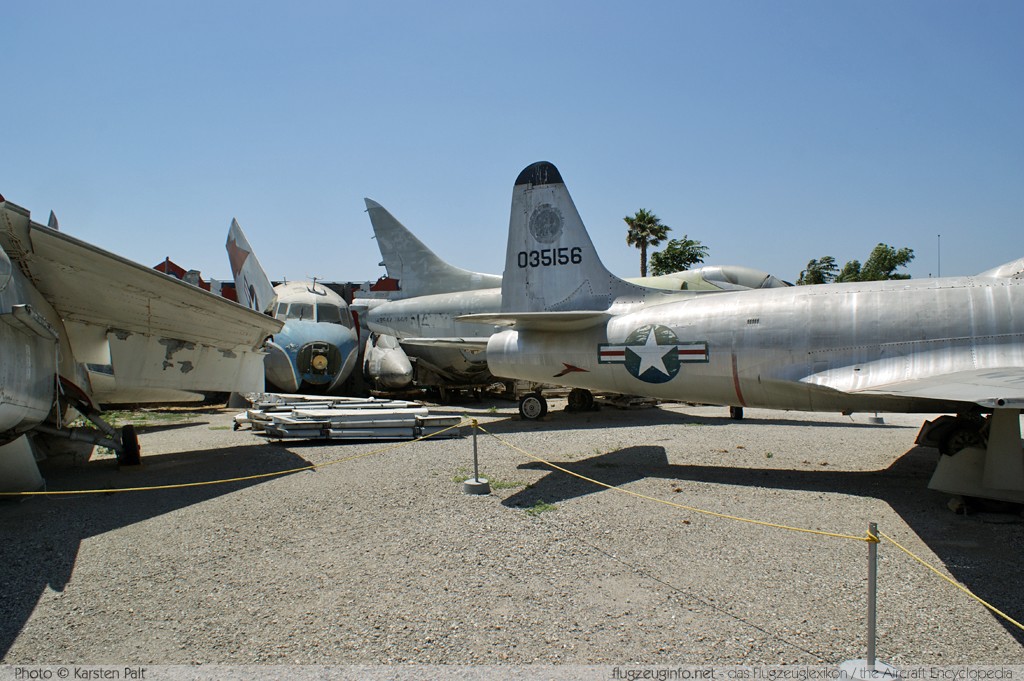      Planes of Fame Aircraft Museum Chino, CA 2012-06-12 � Karsten Palt, ID 6066