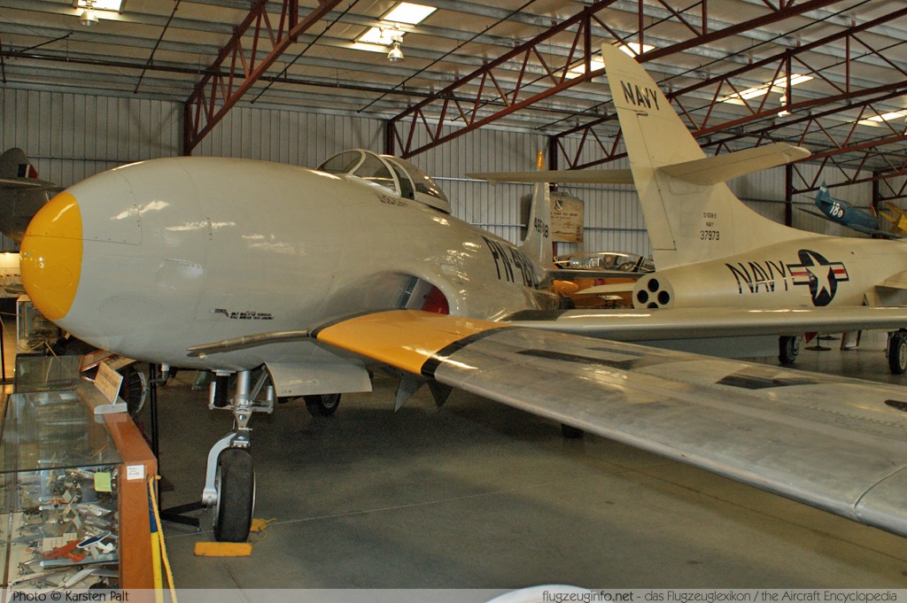 Lockheed P-80A Shooting Star United States Air Force (USAF) 44-85488 080-1511 Planes of Fame Aircraft Museum Chino, CA 2012-06-12 � Karsten Palt, ID 6124 Lockheed P-80A Shooting Star United States Air Force (USAF) 44-85488 080-1511 Planes of Fame Aircraft Museum Chino, CA 2012-06-12 � Karsten Palt, ID 6124
